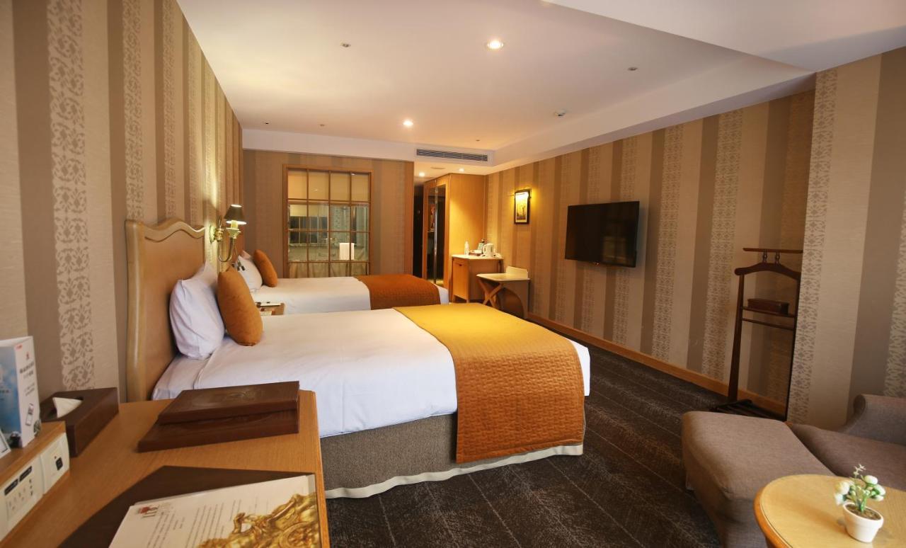 Chateau De Chine Xinzhuang Hotel 4*