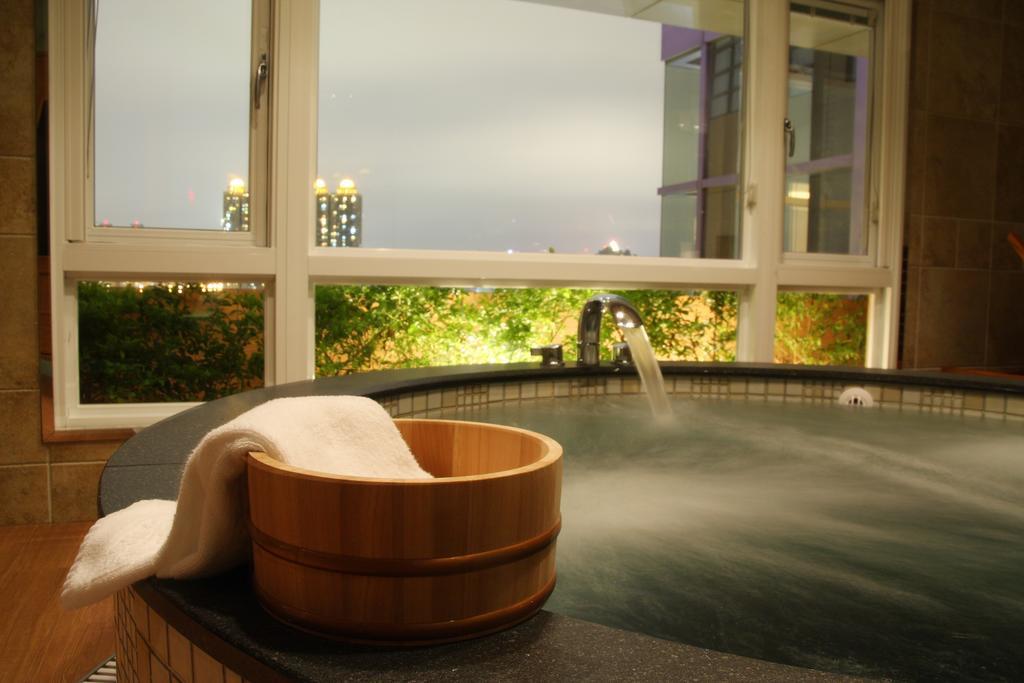 Chateau De Chine Xinzhuang Hotel 4*
